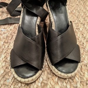 Vince Camuto Leddy Sandals